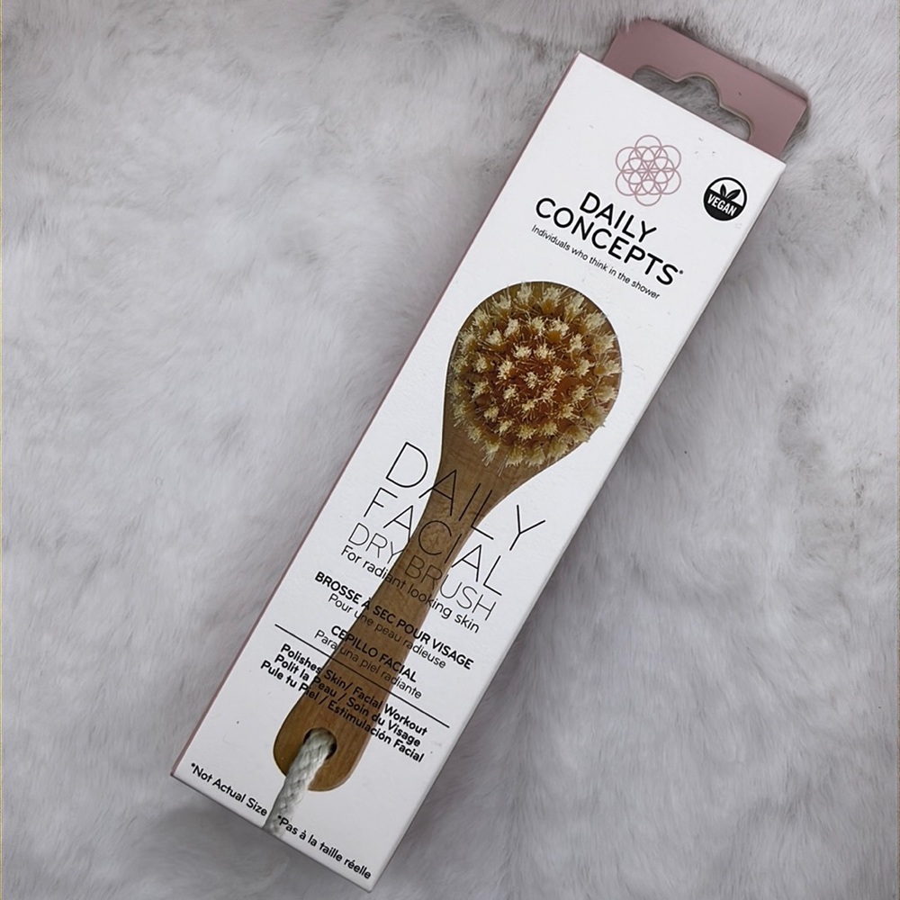 3/$15 Daily Concepts Daily Facial Dry Brush/Gentle Exfoliating Face Brush